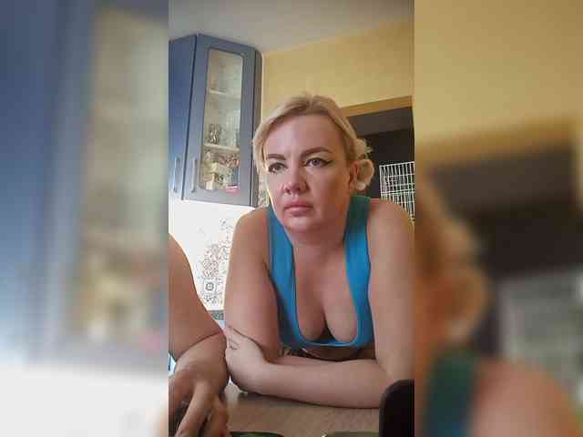 Oksana494 webcam