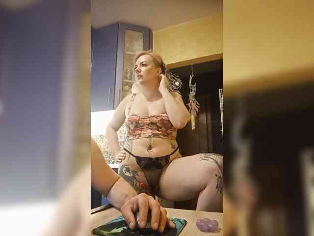 Oksana494 webcam