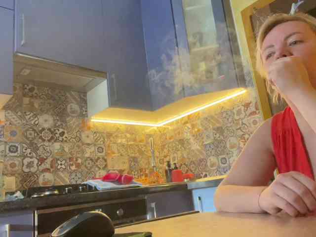 Oksana494 webcam