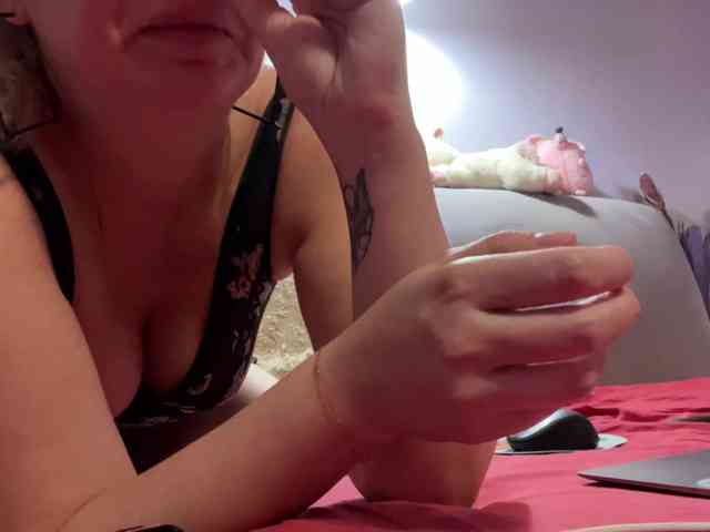 Oksana494 webcam