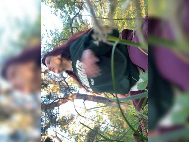 Littleslave1's BongaCams show and profile