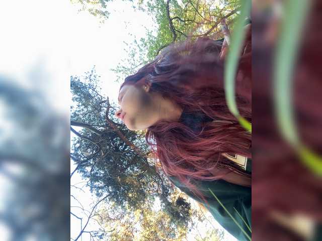 Littleslave1's BongaCams show and profile