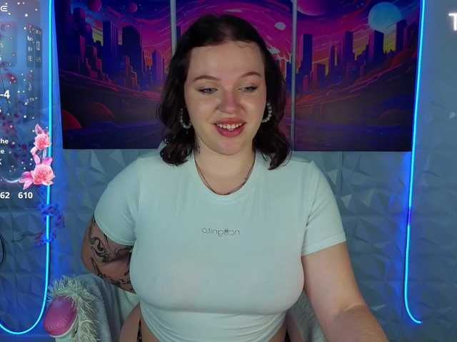 Sqwrtgg live webcam show