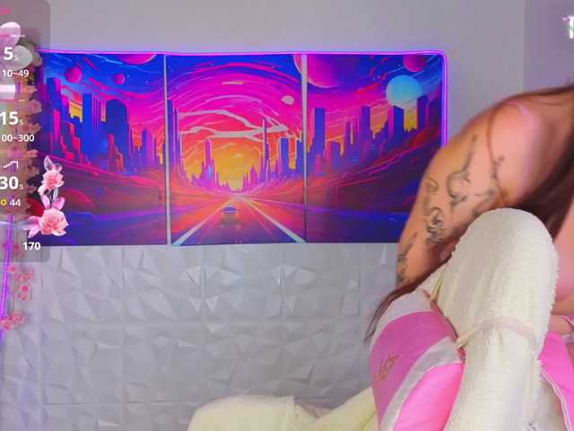 Monna-Krrrista live cam on BongaCams