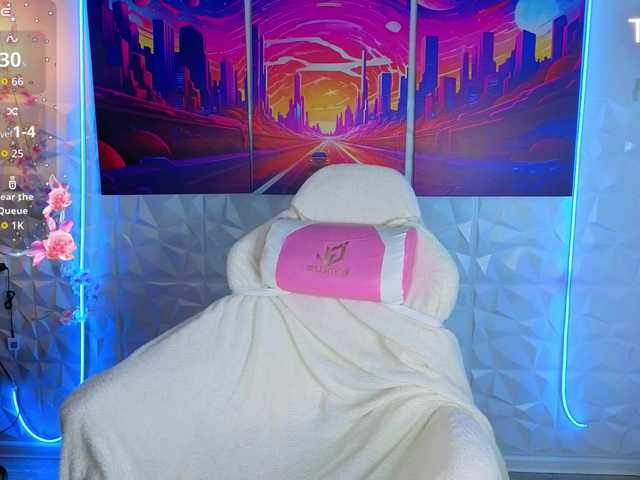 Sqwrtgg live webcam show