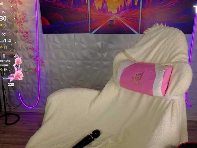 Monna-Krrrista live cam on BongaCams