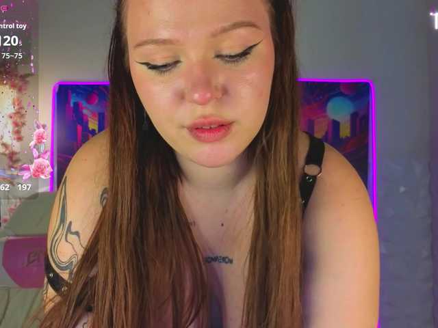 Monna-Krrrista live cam on BongaCams