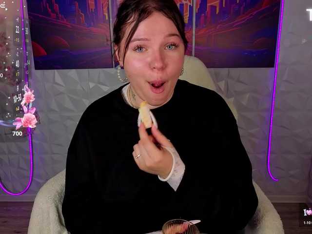 Monna-Krrrista live cam on BongaCams