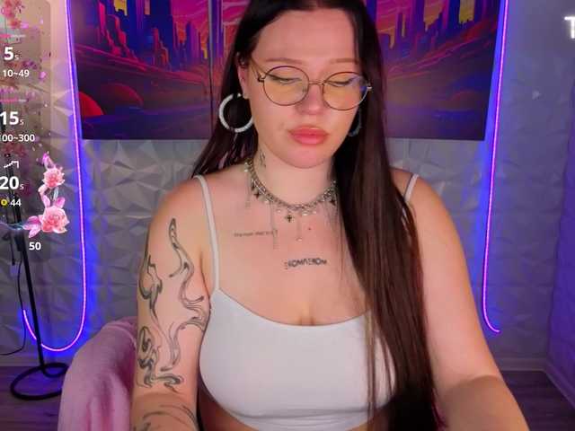 Monna-Krrrista live cam on BongaCams