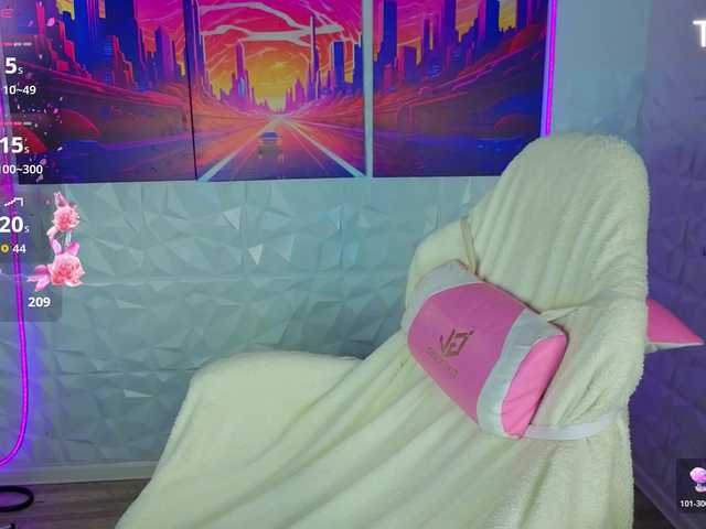 Monna-Krrrista live cam on BongaCams