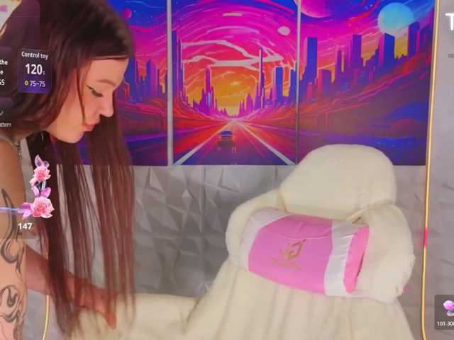 Sqwrtgg live cam preview