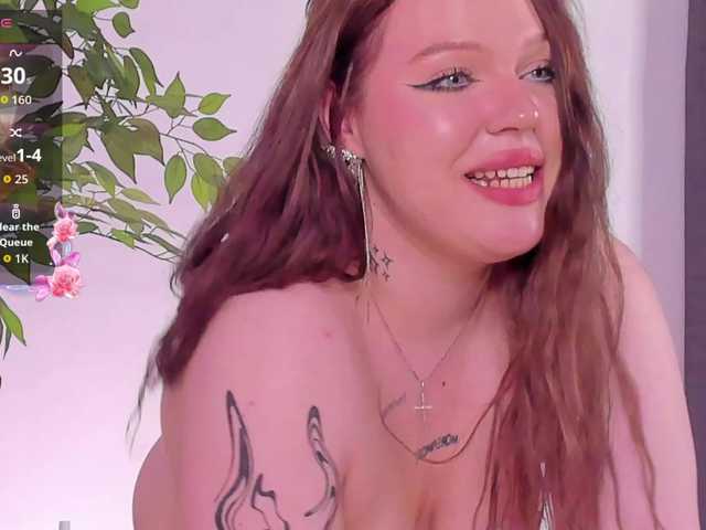 Monna-Krrrista's BongaCams show and profile