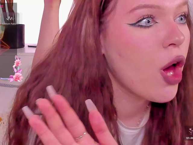 Monna-Krrrista's BongaCams show and profile