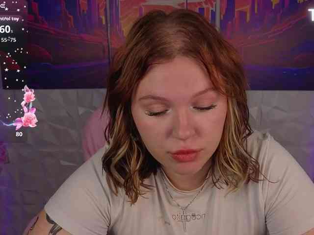 Sqwrtgg webcam