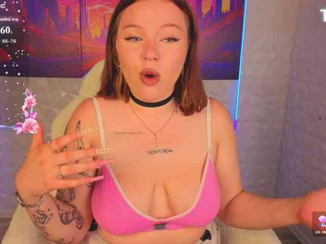 Sqwrtgg webcam