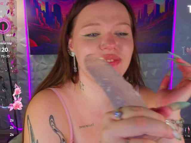 Sqwrtgg webcam