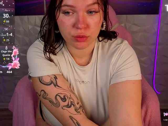 Sqwrtgg webcam