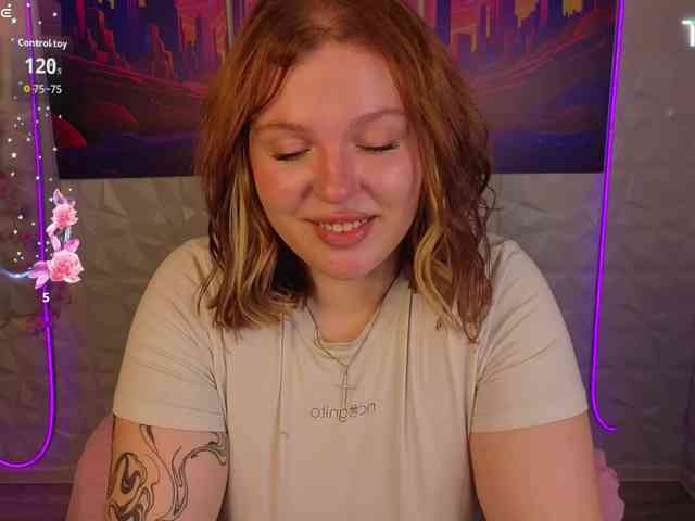 Sqwrtgg webcam