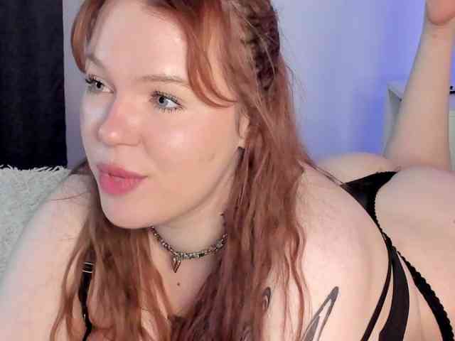 Sqwrtgg webcam