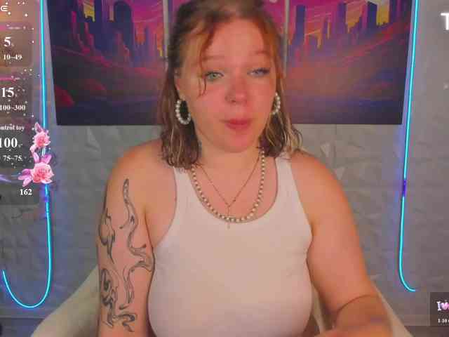 Sqwrtgg webcam