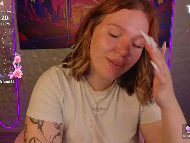 Sqwrtgg webcam