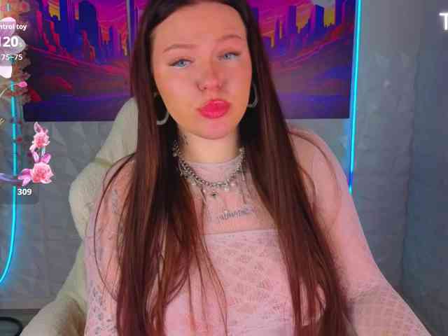 Sqwrtgg webcam