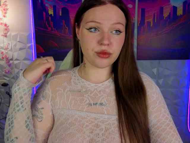 Sqwrtgg webcam