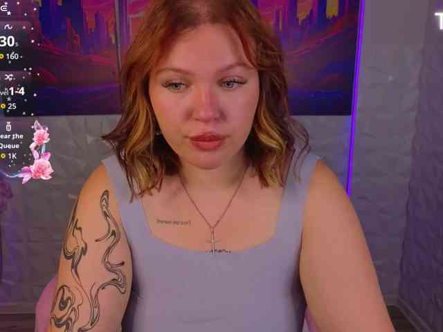 Sqwrtgg webcam
