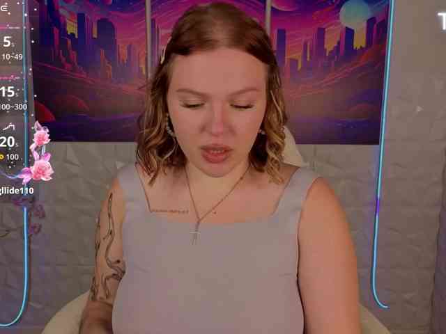 Sqwrtgg webcam