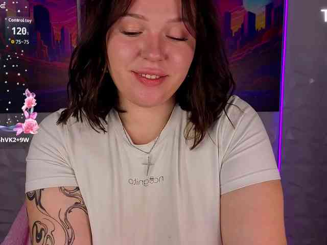 Sqwrtgg webcam