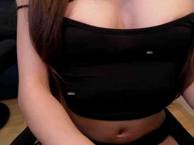 KinkyDiamond webcam
