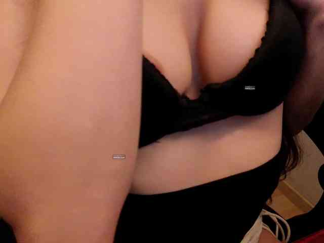 KinkyDiamond Sex Cam Show