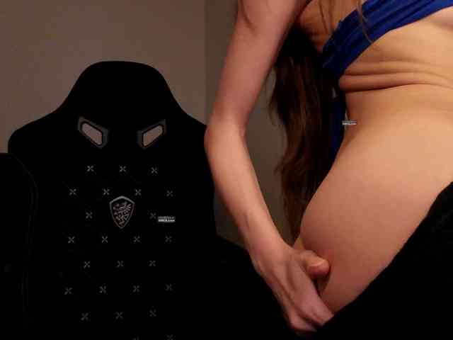 Model: KinkyDiamond
