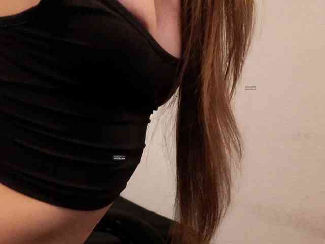 Model: KinkyDiamond