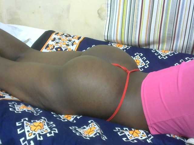Verylshanny live cam on BongaCams