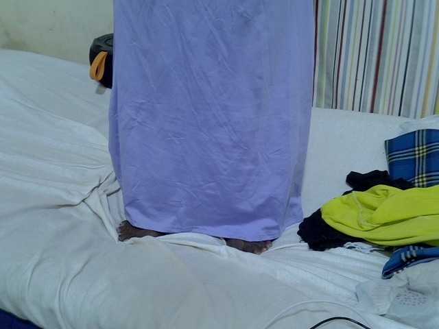 Verylshanny live cam on BongaCams