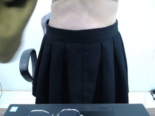 Image capture of Lady-Young