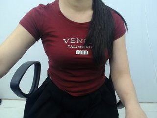 Lady-Young Porn Show