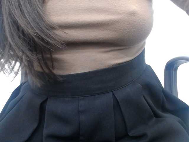 Lady-Young live cam on BongaCams