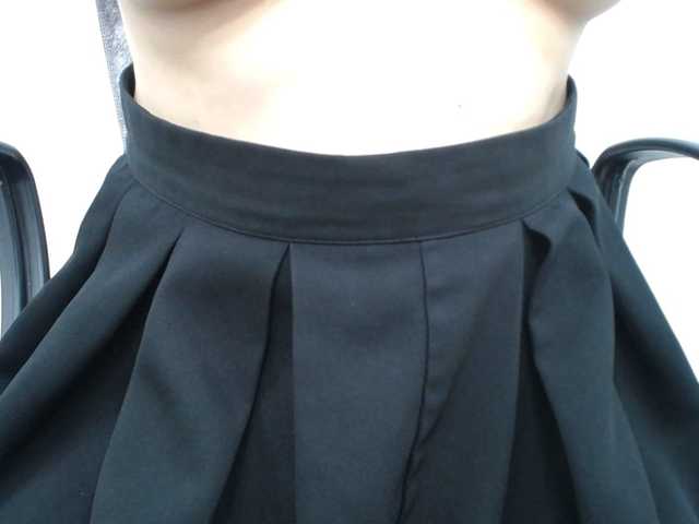 Lady-Young's BongaCams show and profile