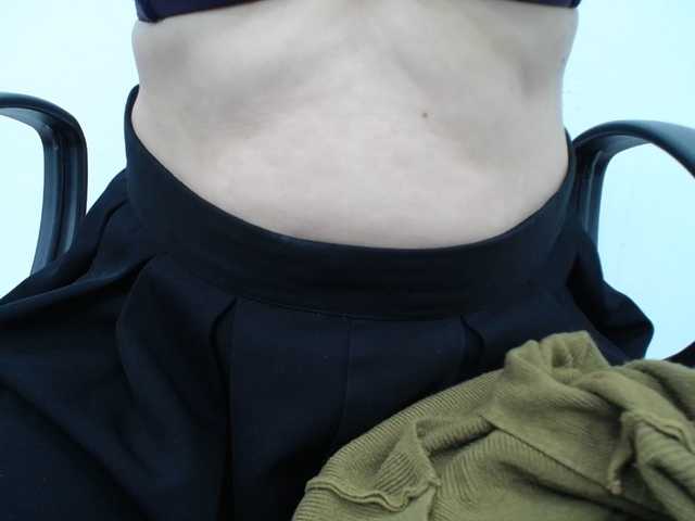Lady-Young live webcam show