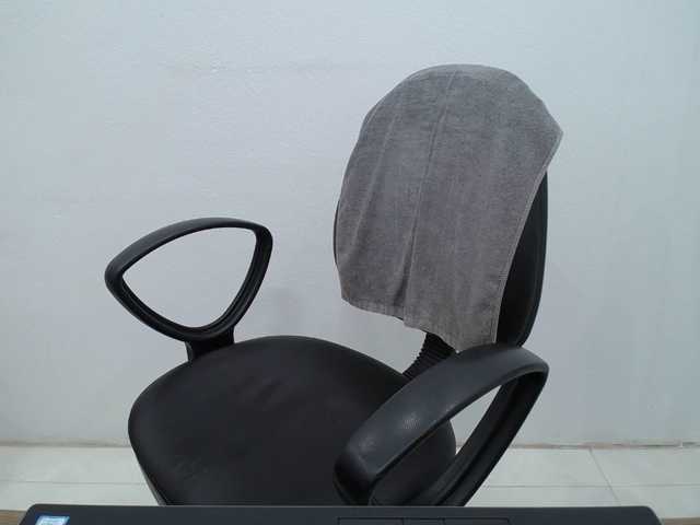 Lady-Young's BongaCams show and profile