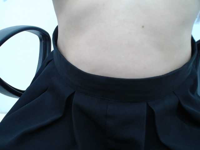 Lady-Young live cam on BongaCams