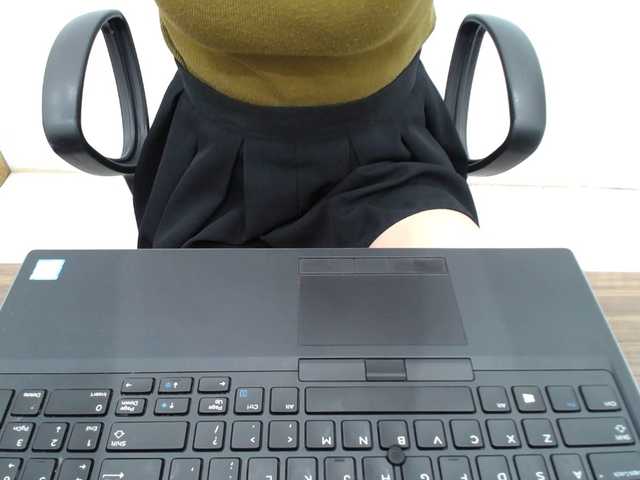 Lady-Young live cam on BongaCams