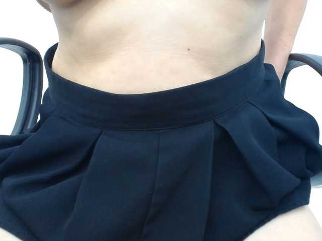 Lady-Young live cam on BongaCams