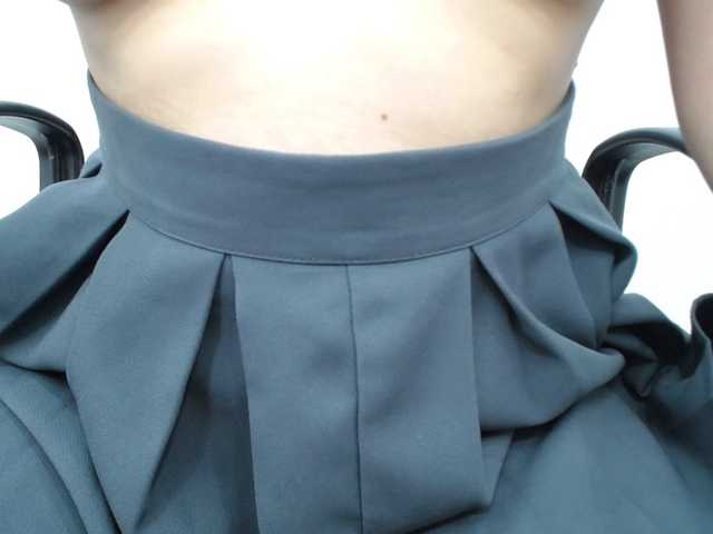 Lady-Young live cam on BongaCams