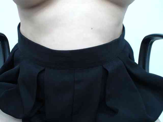 Lady-Young webcam