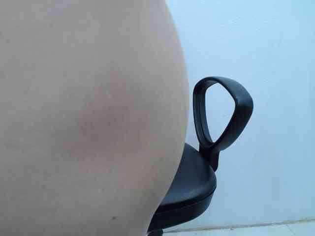 Lady-Young webcam