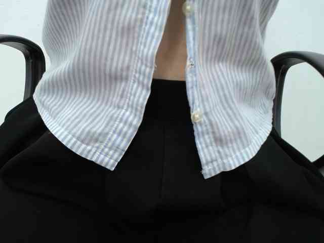 Lady-Young webcam