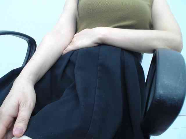 Lady-Young webcam